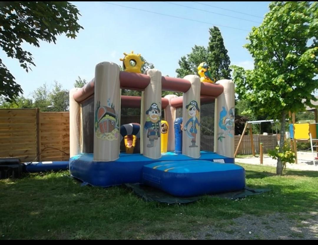 Mobil-Home Le Petit Paradis Vendeen Camping 3 Etoiles 7Km Des Plages Avrillé Exterior foto