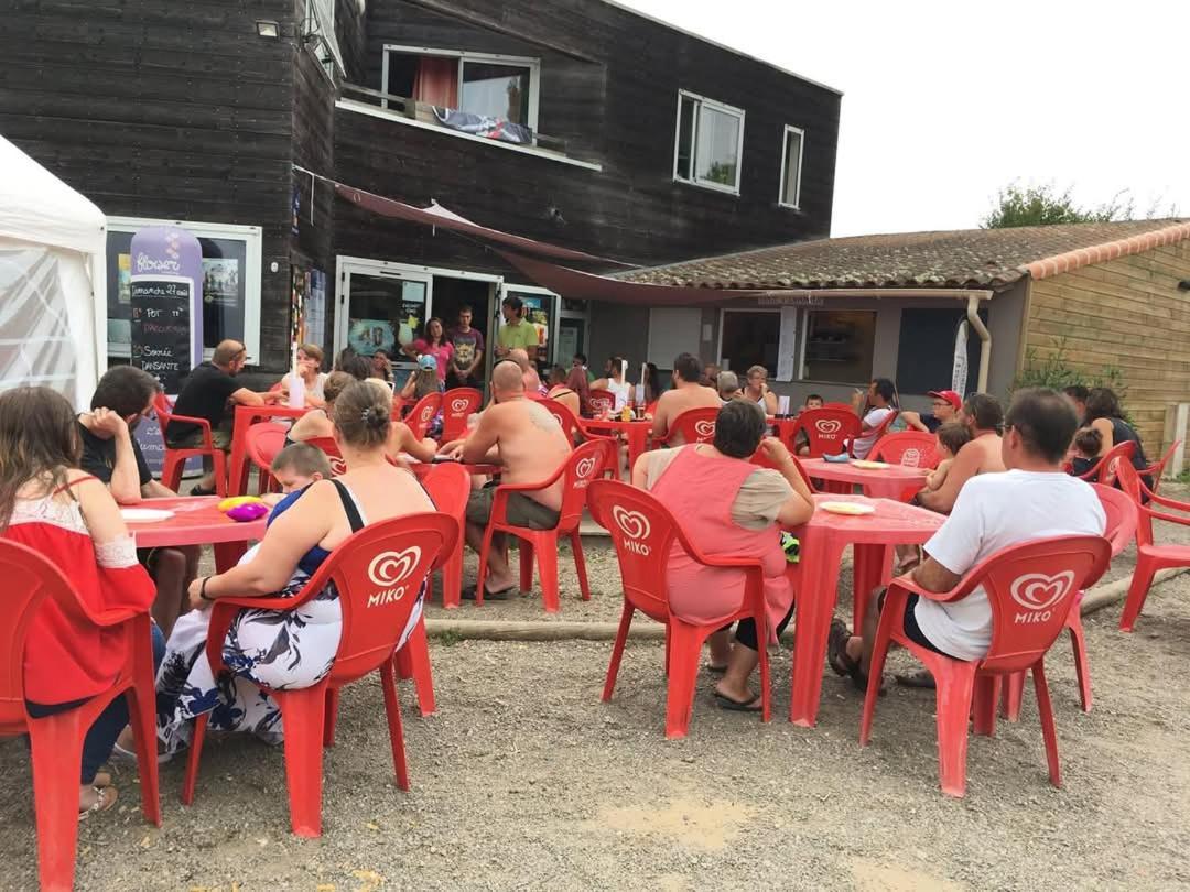 Mobil-Home Le Petit Paradis Vendeen Camping 3 Etoiles 7Km Des Plages Avrillé Exterior foto